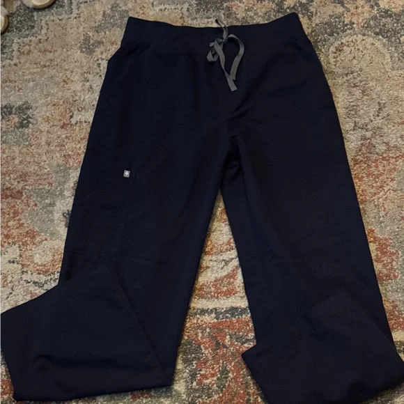 Figs Isabella wide leg pants size XL - Picture 2 of 5